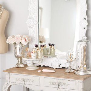 Meet your Posher, Carrie